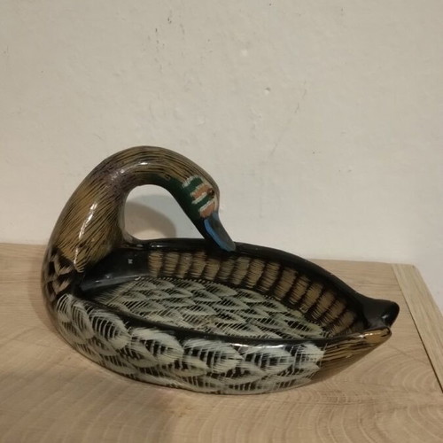 Ceramic jewelry box like new