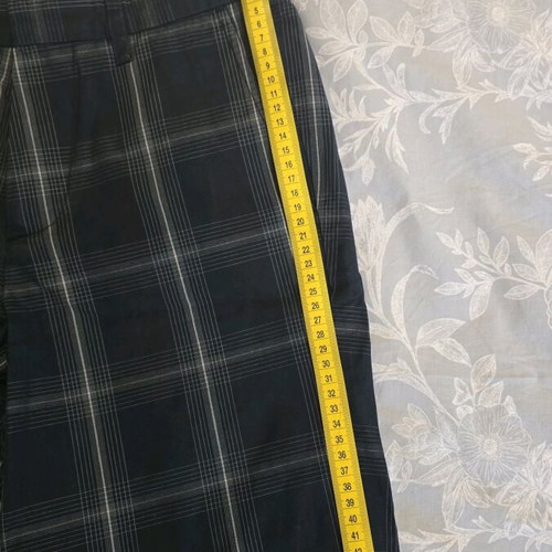 Celio men's plaid bermuda shorts like new, size 36