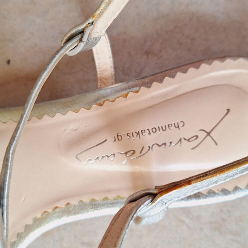 Chaniotakis silver sandal like new with bow