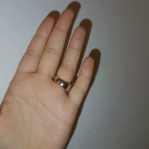 Cocktail ring used with zircon