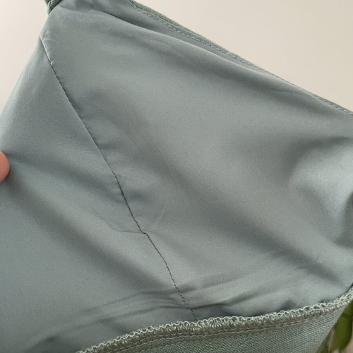 Mind Matter top with elastic and built-in support like new, green turquoise