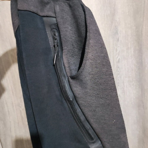 Nike Tech Fleece Pants like new, comfortable for training and outings