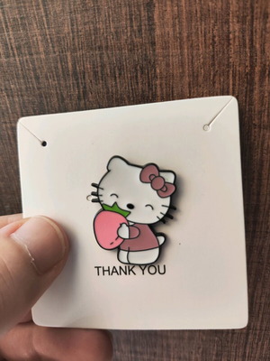 καρφίτσα hello kitty