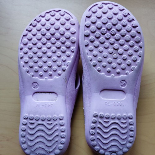 Slippers used, size 34/35, pink and purple flip-flops