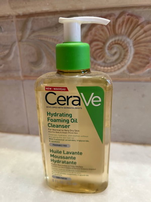 CeraVe hydrating foaming oil cleanser new