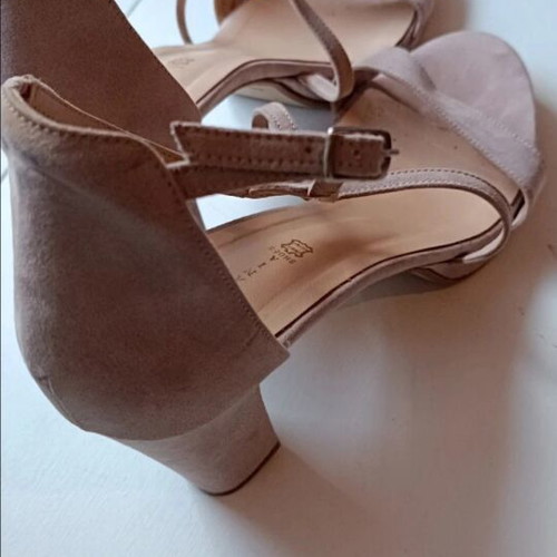 Stefania Heeled Sandals like new, size 41