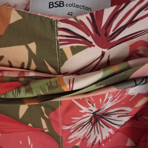 BSB Palazzo Wide-Leg Pants like new with Floral Tropical Print