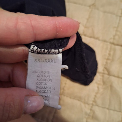 Set of 3 sleeveless tops used, Intimissimi and black cotton