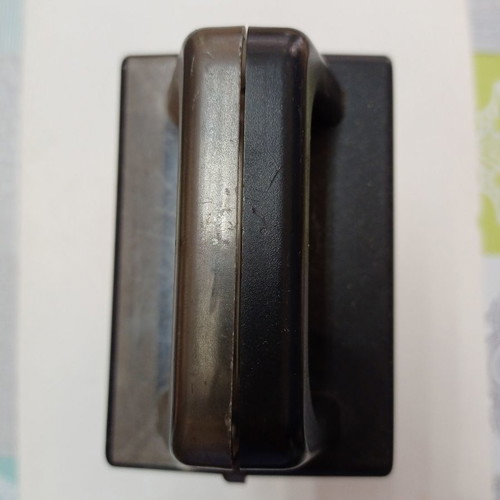 Hard cassette case used with 9 cassettes and one empty slot
