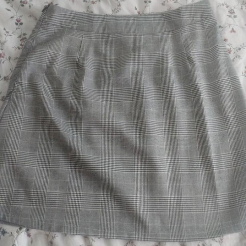 Fullah Sugah skirt black white like new, size L
