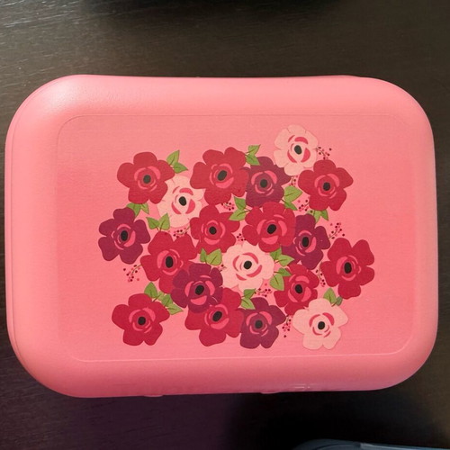 Tupperware Flowers Twin medium new