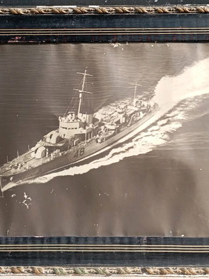 Φωτογραφία πολεμικού πλοίου 48 μεταχειρισμένη με κορνίζα