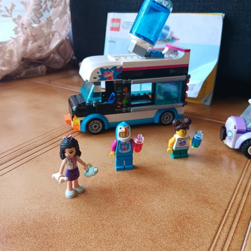 Lego 60384 camper and 41360 car like new without box
