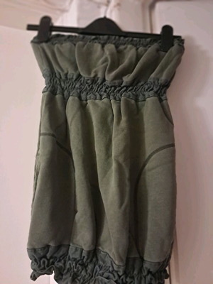 Top strapless Chevignon like new, khaki with pockets, size S