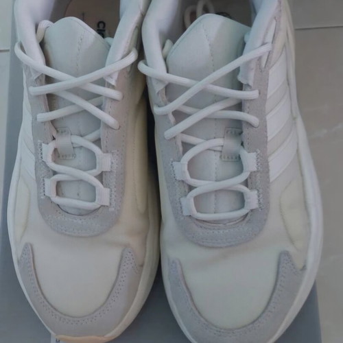 Adidas Ozelle sneakers like new, size 38.5, beige