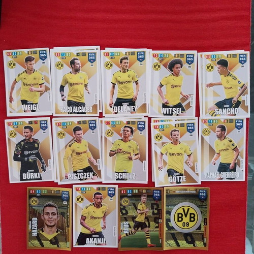 2020 FIFA Panini 365 Adrenalyn Dortmund like new