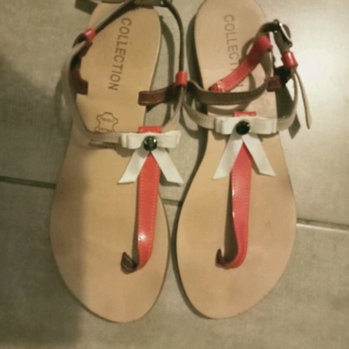 Flat leather sandals used, size 39, white and red