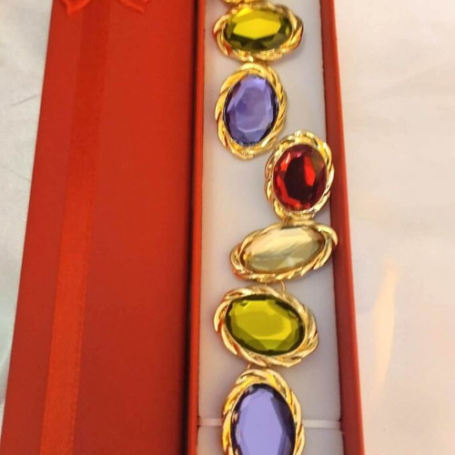 Long earrings with colorful stones new, gold-tone