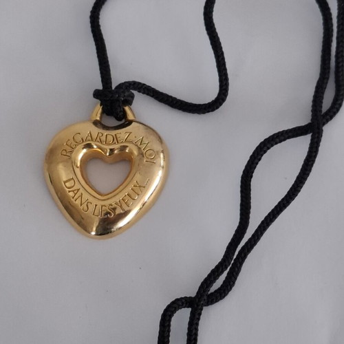 Wonderbra vintage heart pendant gold, like new