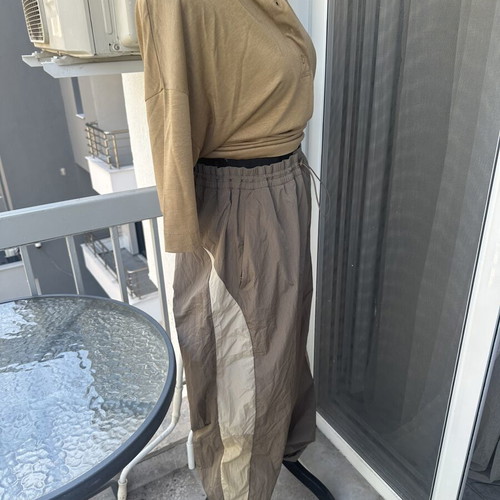 Zara pants with tag, gold color, size XL