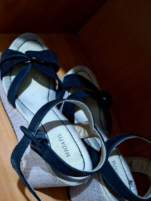 Migato platform sandals size 36 like new, black soft fabric
