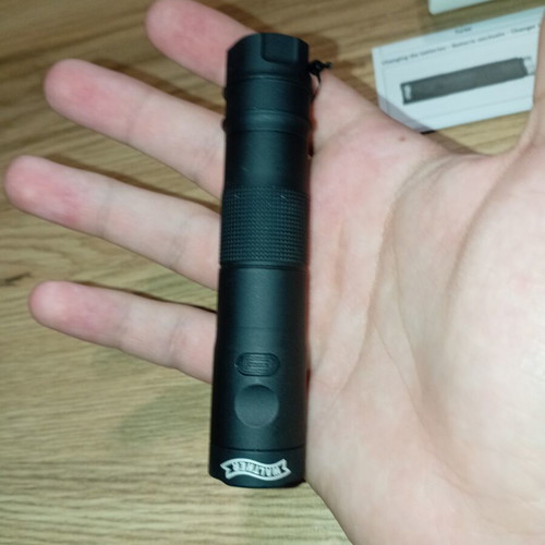 Walther EFA1 flashlight new