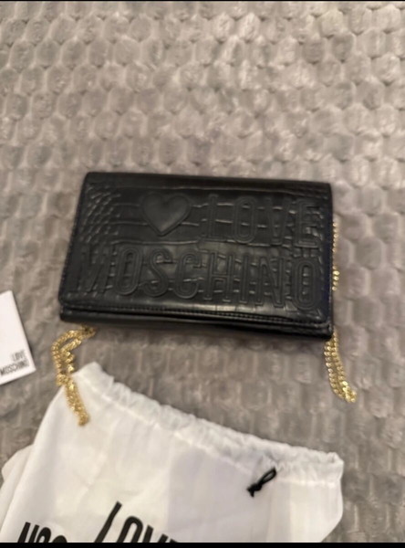 love moschino τσάντα