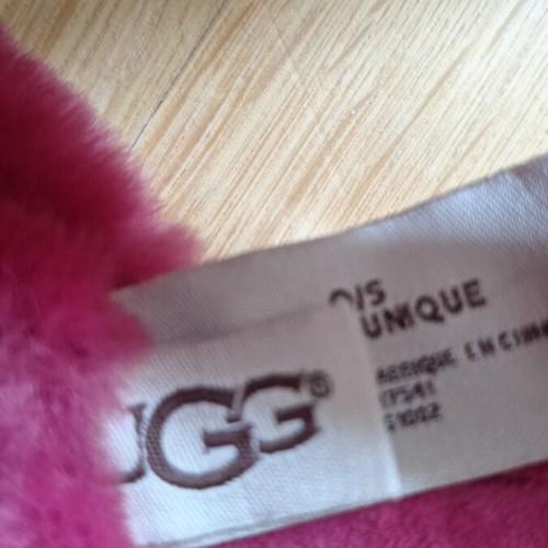 Ugg Kids Ear Warmers like new, pink suede and synthetic fur