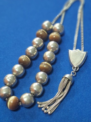 Silver worry beads like new with 925 stamp, 33 grams