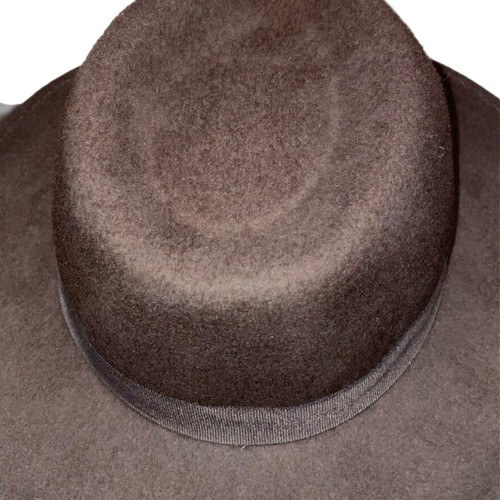 Fedora hat brown like new, size 57