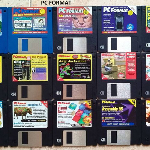 3.5" Floppy Disks Collection like new, 92 pcs with Media Box