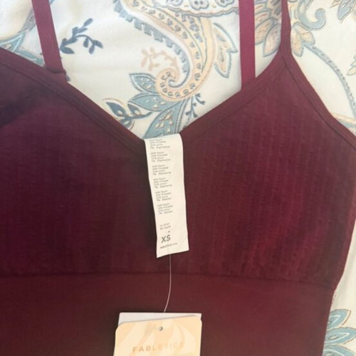 Fabletics set new, red