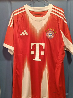 Bayern Adidas jersey new, authentic