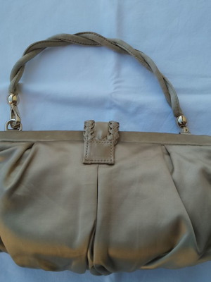 Nine West τσάντα clutch μεταχειρισμένη, μπεζ, βαμβάκι και μετάξι