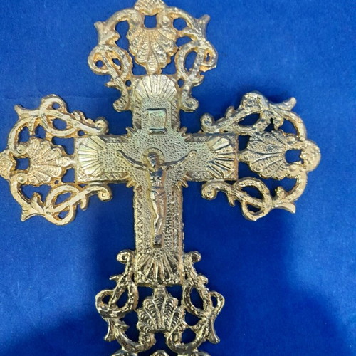 Metal blessing cross new with beautiful pattern