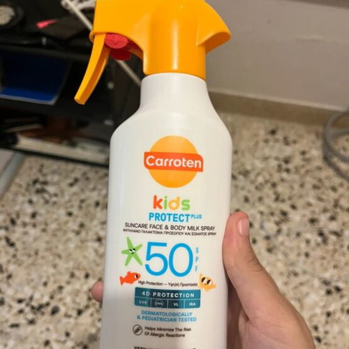 Carroten Kids Protect Plus SPF50 suncare spray 270ml