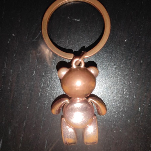 Metal Roma Italia keychain used with copper coating and moving parts
