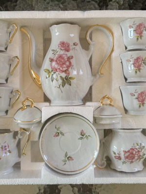 Zajecar Yogoslavia porcelain tea and coffee set for 6, new