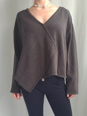 Ivan Grundahl women's sweater size XL, brown
