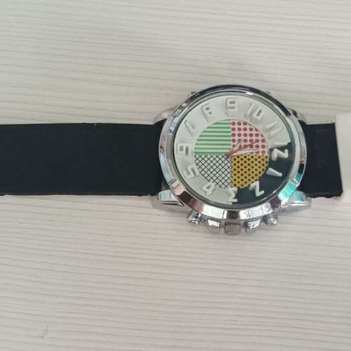 Wristwatch like new unisex