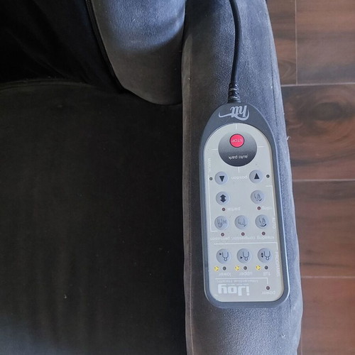 Human Touch iJOY 100 massage armchair, like new