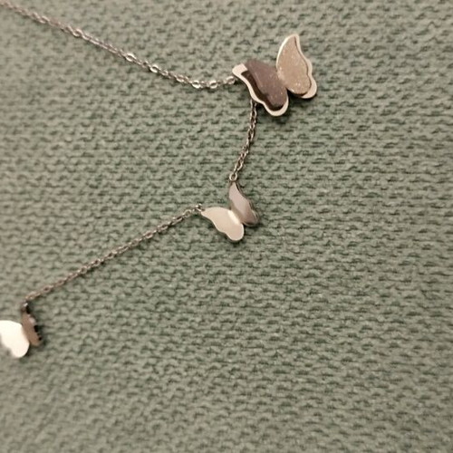 Stainless steel necklace with butterflies like new, silver