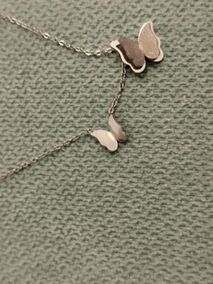Stainless steel necklace with butterflies like new, silver