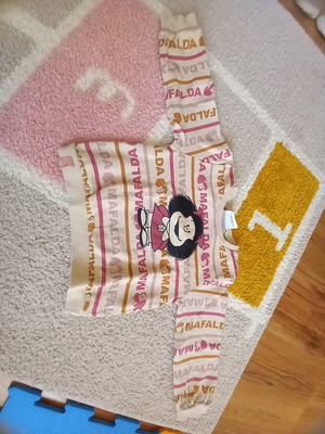 Παιδικό φούτερ Benetton Mafalda για 3 ετών σαν καινούργιο, πολύχρωμο