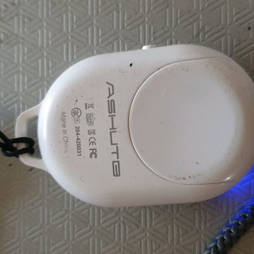 Wireless Bluetooth Camera Shutter Remote Like New