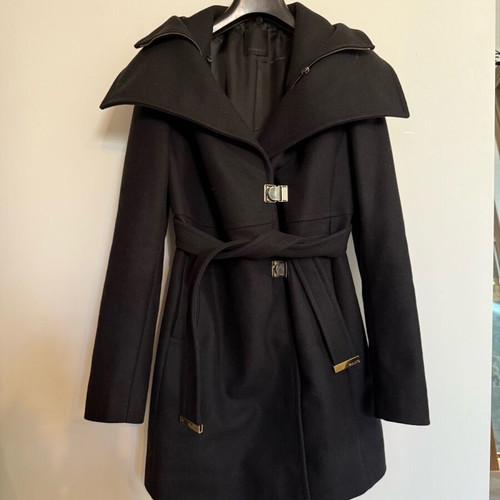 Pinko coat like new virgin wool with natural fur, size S