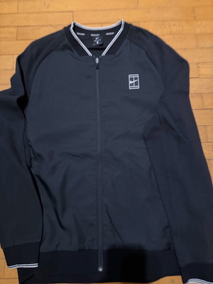 Nike Court jacket like new size large black