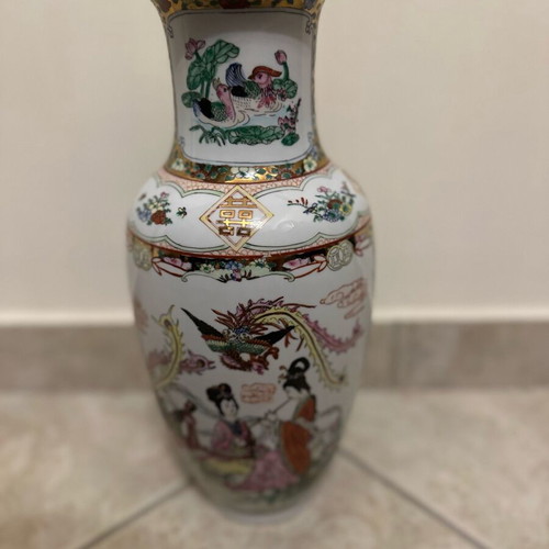 Chinese vase antique from the 1980s new