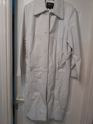 Mat coat white long size 4 XL-XXL like new