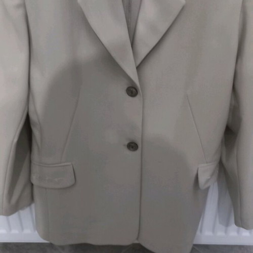 Women's beige jacket like new, size M